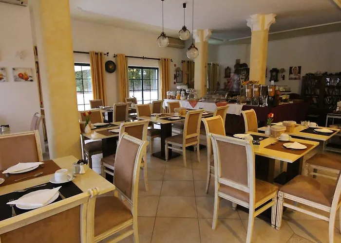 索拉德莫斯酒店 3* 拉哥斯