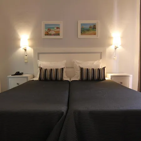 Solar De Mos 3* Lagos