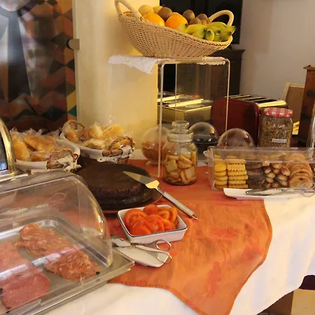 Solar De Mos 3* Lagos